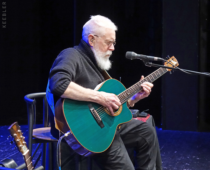 Bruce Cockburn 6mar24 Bologna Italy photo Keebler