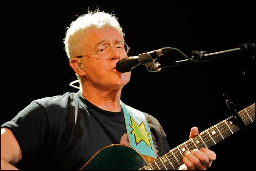 Bruce Cockburn at L'Astral, Montreal, 13April2011. Photo by Jacques Thériault