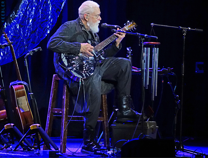 Bruce Cockburn 7 March 2025 Seattle WA photo Daniel Keebler